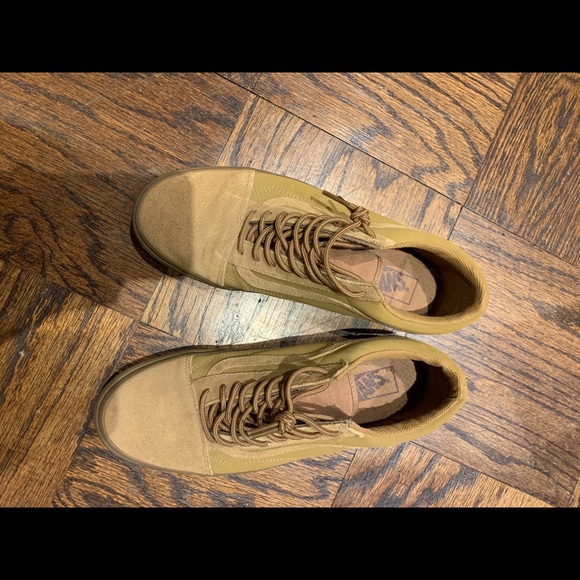 *LIMITED EDITION* Suede Vans - Picture 2 of 5